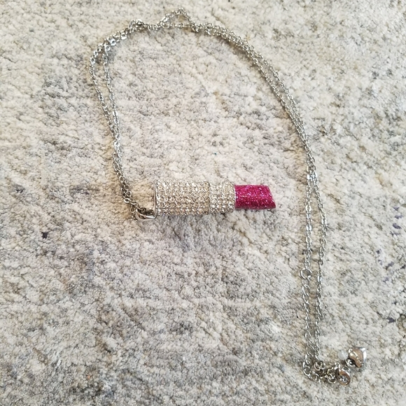 Betsey Johnson Jewelry - Betsy Johnson red/pink lipstick necklace